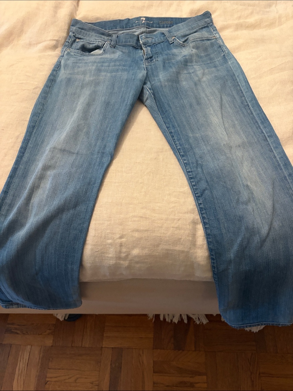 Seven jeans